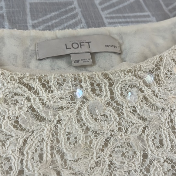 Lace Eyelet Sequin Top - Picture 3 of 9